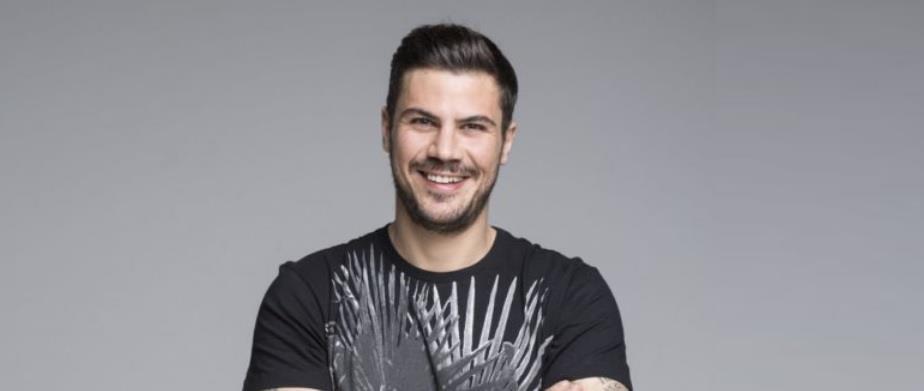 ΑΚΗΣ ΠΕΤΡΕΤΖΙΚΗΣ 1