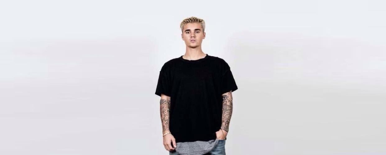 JUSTIN BIEBER 1